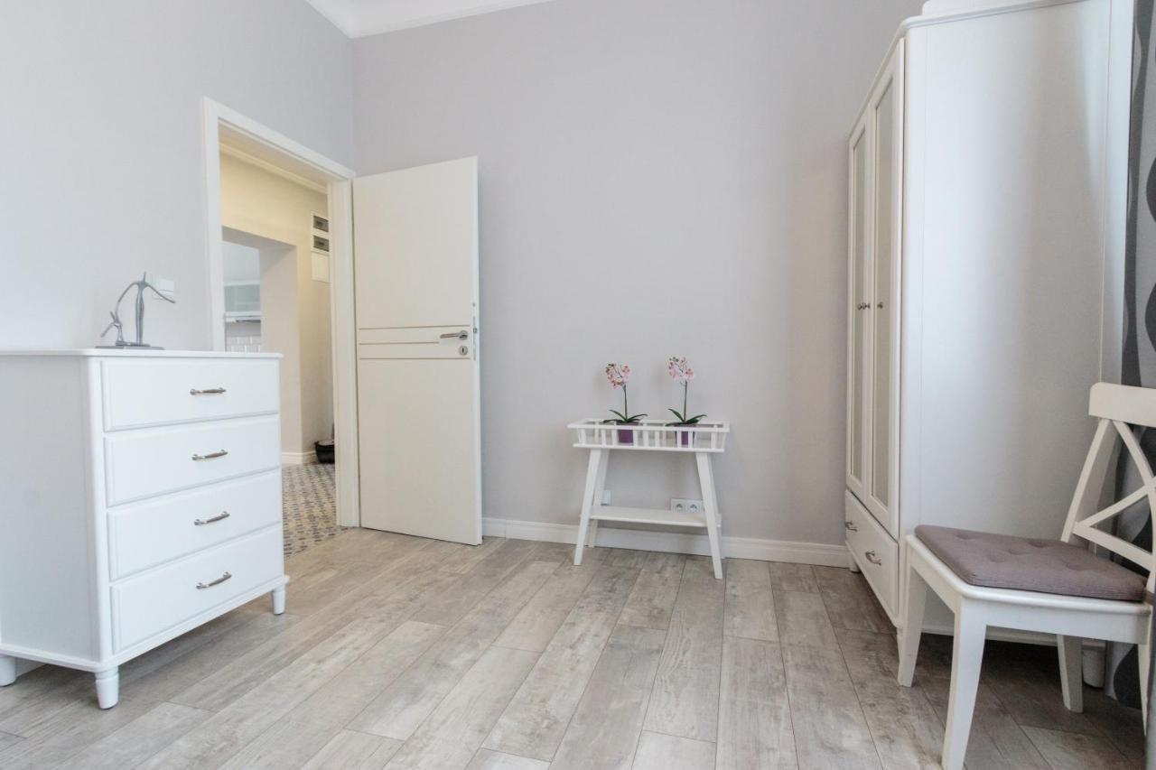 Rental Apartments Krochmalna Warszawa Eksteriør billede